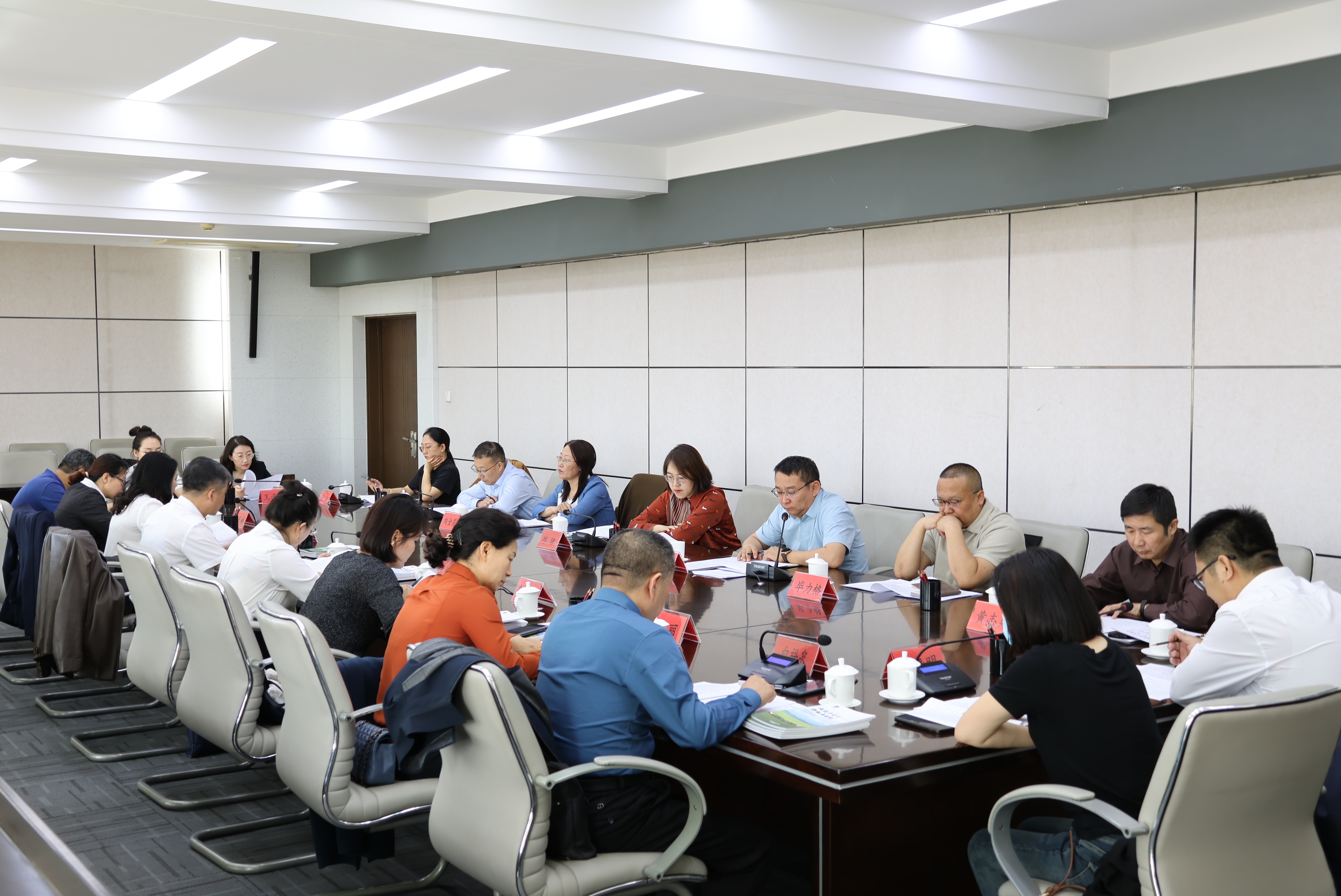 2024年锡林郭勒盟医保基金违法违规问题专项整治工作会议召开